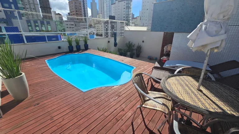 Imagem Apartamento garden 2 dormitórios sendo 1 suíte e piscina privativa - Centro de Balneário Camboriú/SC