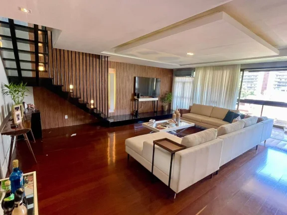 Imagem Alugo cobertura triplex em Ipanema classe AA