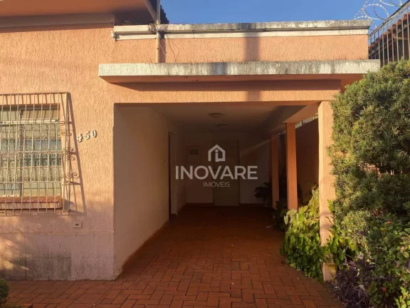 Imagem Casa com 3 dormitórios para alugar, 360 m² por R$ 3.000,00/mês - Setor Central - Itumbiara/GO
