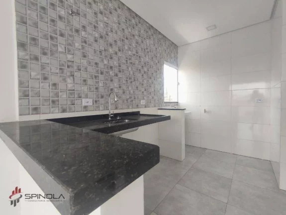 Imagem Casa com 2 dormitórios à venda, 51 m² por R$ 310.000,00 - Maracanã - Praia Grande/SP