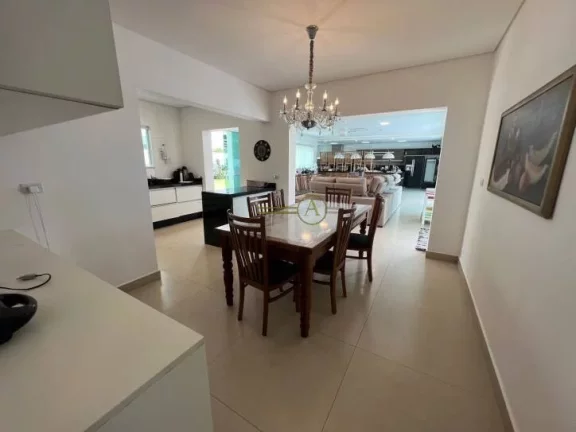 Imagem Triplex luxuoso de alto padrão Condomínio Bougainville I - Peruíbe/SP