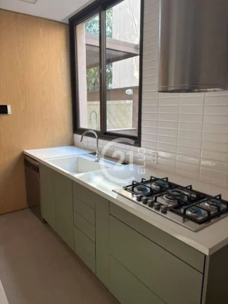 Imagem Casa Alto Padrão em Condomínio Fechado - Cidade Jardim - SP