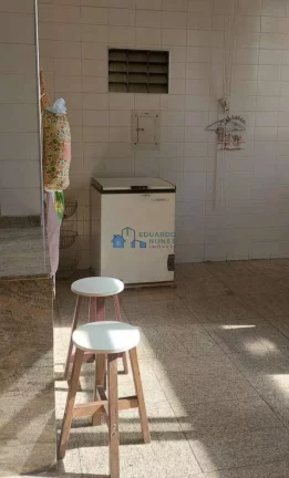 Imagem APARTAMENTO DE 4 QUARTOS COM VAGA NO CENTRO.