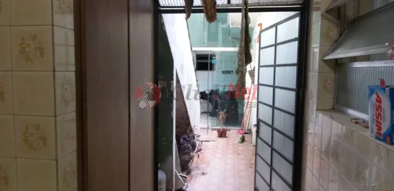 Imagem Casa Residencial ou Comercial à Venda no bairro Santa Terezinha em São Bernardo