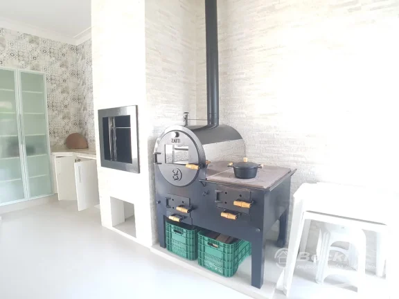 Imagem Casa de Alto Padrão no Bairro Floresta em Joinville