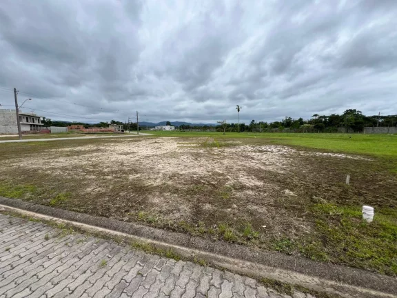 Imagem Terreno à venda, condomínio Bosque Três Marias em Peruíbe/SP
