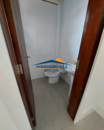 Imagem Sobrado com 2 suítes à venda, 85M² por R$ 380.000 - Jd. Primavera - Caraguatatuba/SP
