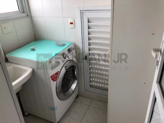 Imagem Apartamento para locação em São Paulo-SP, bairro Cerqueira César. 2 quartos, 2 suítes, 3 salas, 2 banheiros, 2 vagas de garagem, 90m².