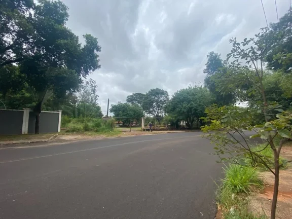 Imagem Fica localizado Araçatuba/SP. Ideal para projetos verticais Fica próximo ao Poupa tempo, ao lado d...