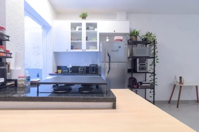 Imagem Amplo imóvel, com 73m² recém reformado e mobiliado, Botafogo Imagem Amplo imóvel, com 73m² recém reformado e mobiliado, Botafogo