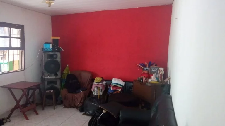 Imagem Boa casa com excelente terreno em ITAIPU 360M² na Totalidade.