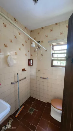 Imagem Oásis de Encanto em Atibaia: Chácara com Casa Aconchegante e Potencial Incrível!