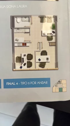 Imagem Sala à venda no bairro Rio Branco - Porto Alegre/RS