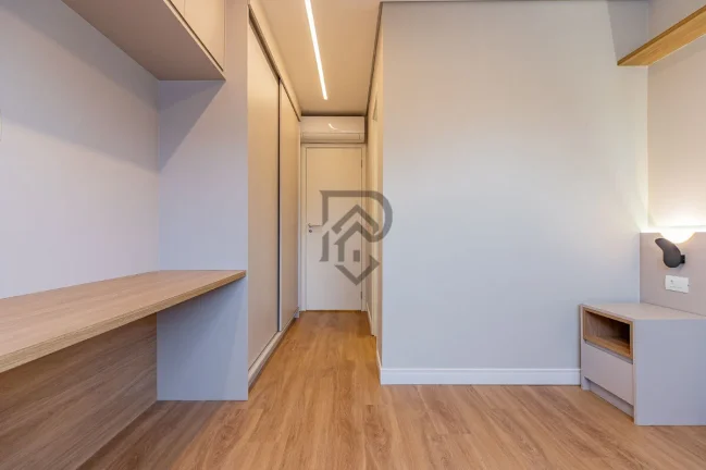 Imagem Apartamento decorado vista livre andar alto proximo metrô
