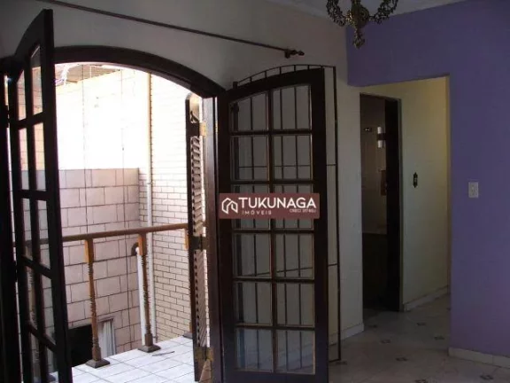 Imagem Sobrado com 3 dormitórios para alugar, 140 m² por R$ 2.756/mês - Jardim do Papai - Guarulhos/SP