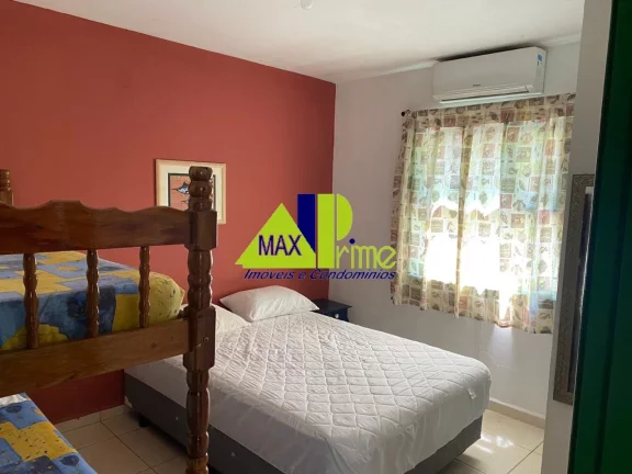 Imagem Imperdível: Casa Comercial à Venda em Ubatuba-SP, Bairro Lázaro, 12 Chales, Vagas de Garagem, 960m² de Área!