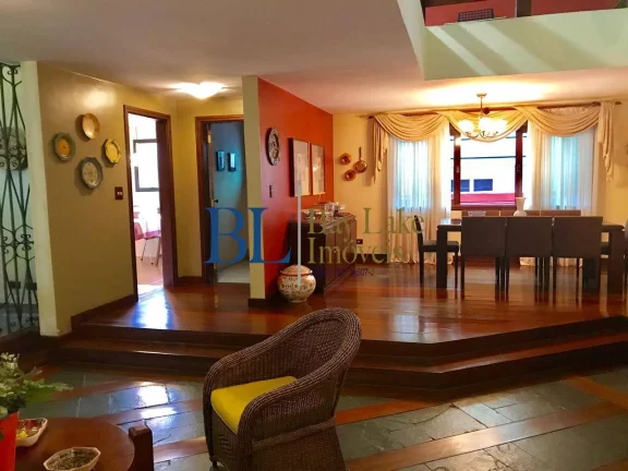 Imagem Sobrado Com 700M² - À Venda No Condomínio Arujazinho!!Estuda Permuta!!