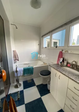Imagem Casa 5 dormitórios com 2 suítes, com piscina, churrasqueira no bairro Partenon/Jardim Botânico