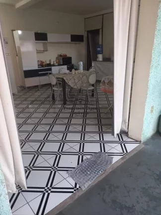 Imagem Casa à venda no bairro São Dimas - Guaratinguetá/SP