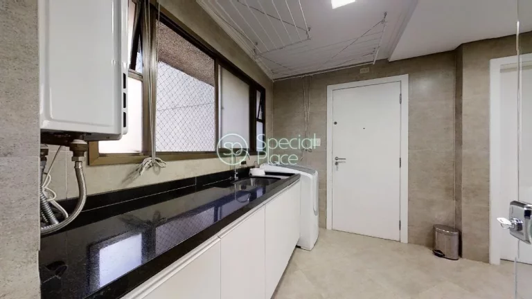 Imagem Ótimo apartamento, completo, amplo , super conservado, rico em armários e de muito bom gosto, óti...