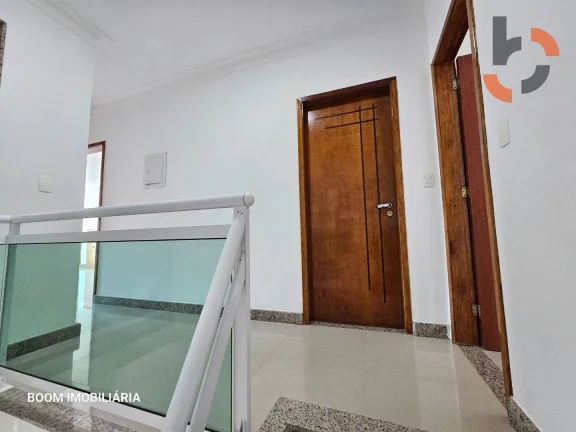 Imagem Casa com 5 dormitórios à venda, 218 m² por R$ 750.000,00 - Califórnia - Nova Iguaçu/RJ