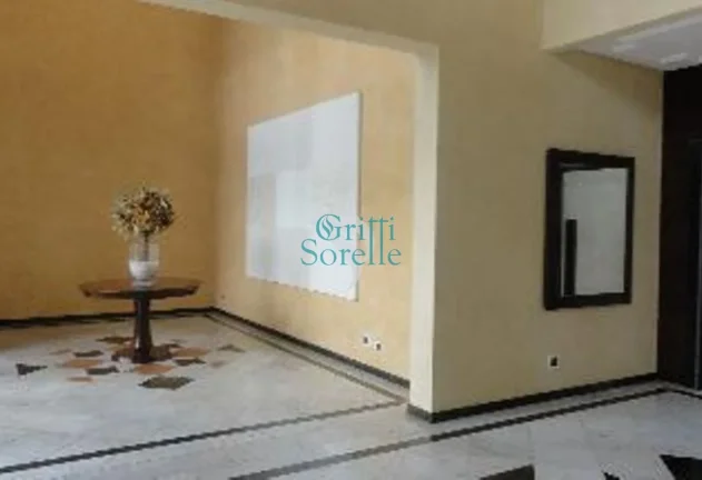 Imagem Apartamento à Venda em Aclimação - São Paulo/SP.