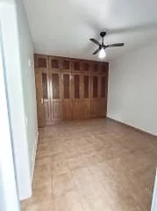 Imagem Enseada - Apartamento à 300 metros da praia Lazer.
