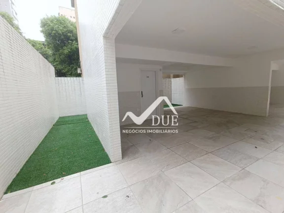 Imagem Sobrado com 3 dormitórios à venda, 158 m² por R$ 1.100.000,00 - Gonzaga - Santos/SP