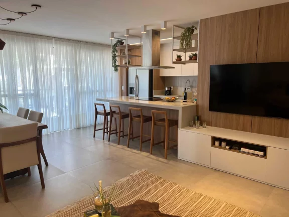 Imagem Apartamento com 3 suítes e 2 vagas de garagem - Praia Brava em Itajaí/SC