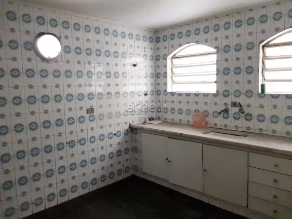 Imagem Sobrado com 400 metros quadrados de área construida, distribuído da seguinte forma: Piso térreo: ...