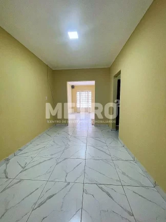 Imagem Casa para locação no São José com 3 quartos, sendo 1 sui?te, PETROLINA - PE