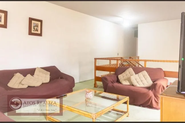 Imagem Venda Sobrado Interlagos: 300m², 3 Suítes por R$796.000