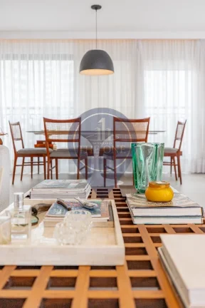 Imagem Apartamento de luxo em Perdizes: 3 quartos, 3 suítes, 2 salas, 4 banheiros, 2 vagas, 174m² - São Paulo-SP.