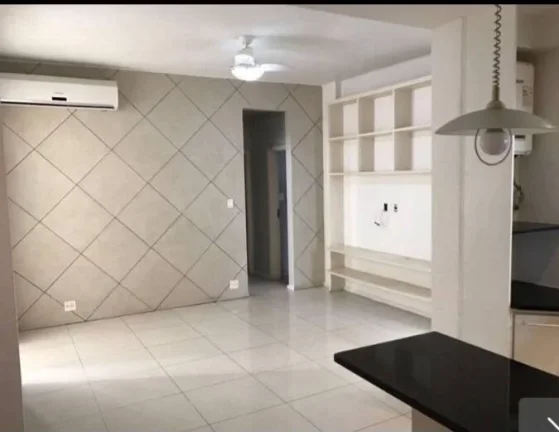 Imagem VENDO APARTAMENTO CASINHA DE BONECA TODO REFORMADO COM VARANDA