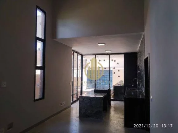 Imagem Casa no Condomínio San Paolo com 3 suítes e piscina.