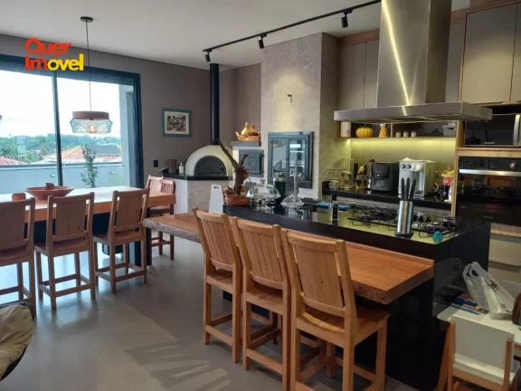 Imagem Imperdível casa à venda em Ribeirão Preto-SP, City Ribeirão! 3 quartos, 3 suítes, 2 salas, 4 banheiros, 4 vagas de garagem, 230m².