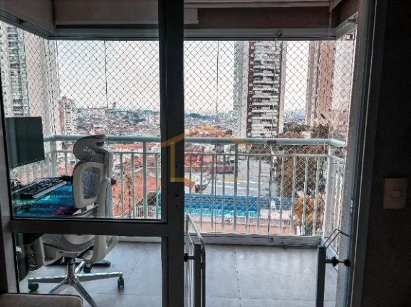 Imagem Apartamento 57m², 2 dormitórios, banheiro, varanda envidraçada, cozinha equipada, rico em planeja...
