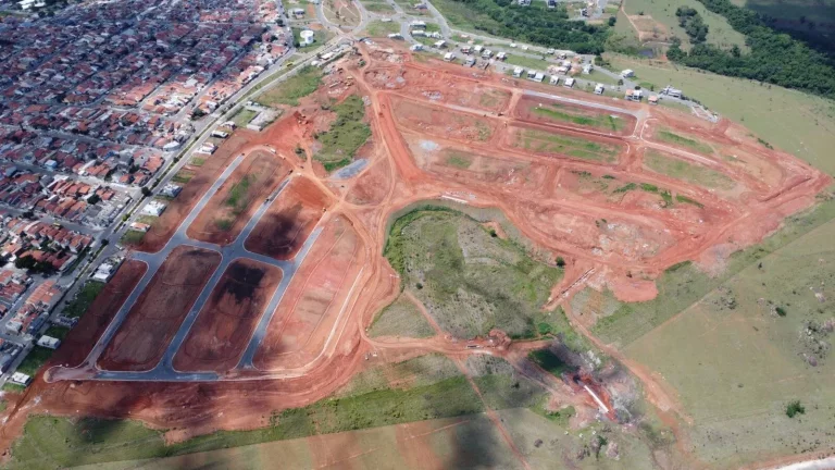 Imagem Terreno no Flamboyant!