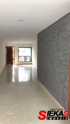 Imagem Imperdível oportunidade! Casa à venda na Penha de França, São Paulo-SP: 3 quartos, 1 suíte, 2 salas, 4 banheiros, 4 vagas de garagem, 180m².