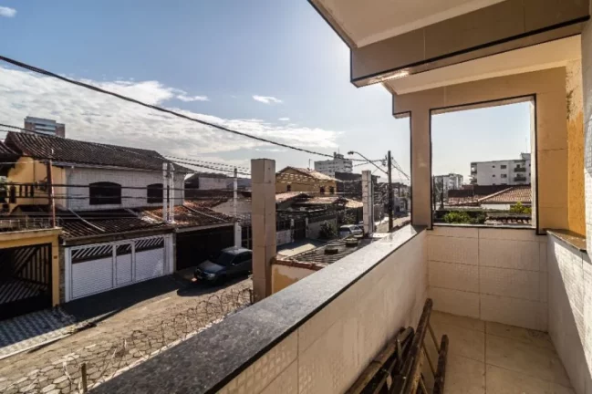 Imagem CASA DE CONDOMINIO NA GUILHERMINA 2 DORMITÓRIOS 1 SUÍTE!!!