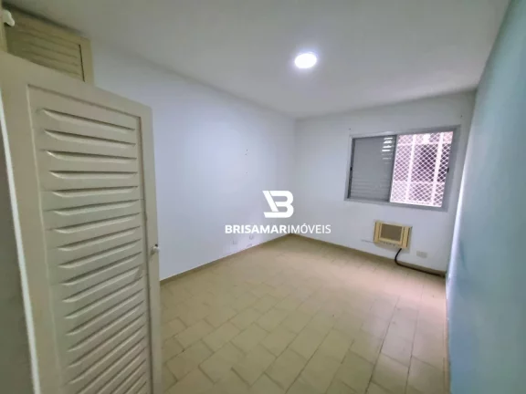 Imagem PITANGUEIRAS - UMA QUADRA DA PRAIA , LOCALIZAÇÃO ESPETACULAR , GARAGEM NO PRÉDIO, CONDOMÍNIO BAIXO.