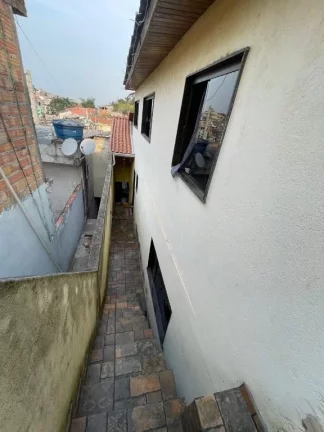 Imagem Sobrado com 4 dormitórios à venda, 100 m² por R$ 430.000,00 - Jardim São Benedito - Ferraz de Vasconcelos/SP