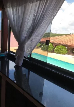 Imagem Chácara com 4 dormitórios à venda, 1050 m² por R$ 900.000,00 - Varinhas - Mogi das Cruzes/SP