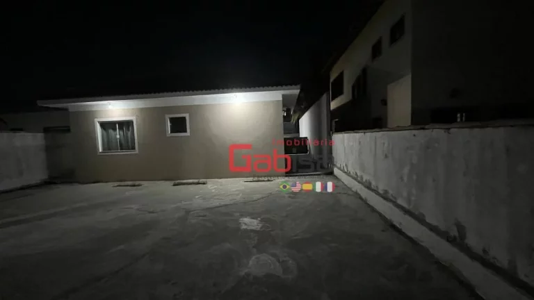 Imagem Casa com 3 dormitórios à venda, 107 m² por R$ 570.000,00 - Guriri - Cabo Frio/RJ