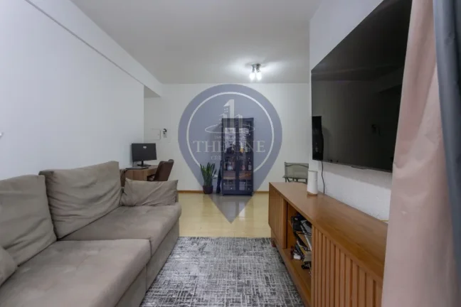 Imagem Oportunidade única: Apartamento à venda em Moema, São Paulo-SP, com 2 quartos, 2 salas, 2 banheiros, 2 vagas de garagem.