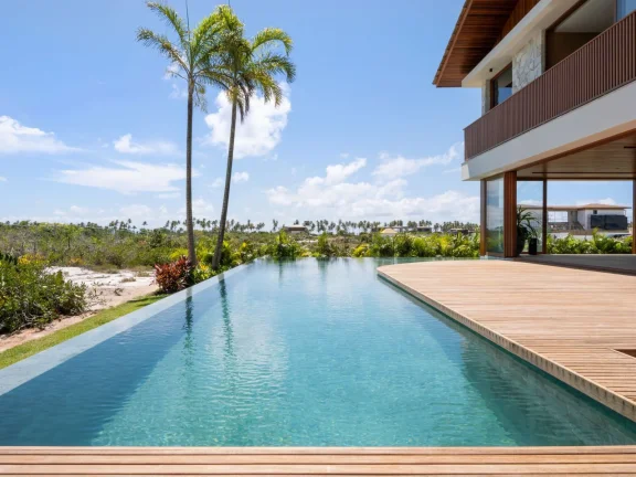 Imagem Casa em Condomínio à venda em Praia do Forte, Mata de São João - Churrasqueira, Piscina e Mobiliado