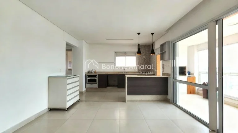 Imagem Lindo apartamento em andar alto, com sol da manhã e uma vista privilegiada. Originalmente com três...