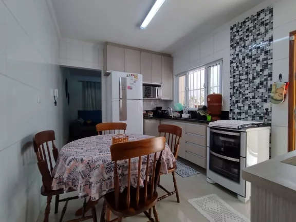 Imagem Casa Térrea Maravilhosa 95 m² 2 Dormitórios sendo 1 Suíte