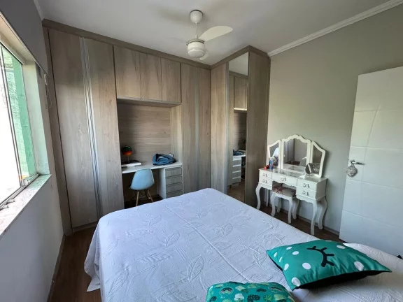 Imagem Casa com 2 dormitórios à venda, 125 m² por R$ 720.000,00 - Jardim Medina - Poá/SP