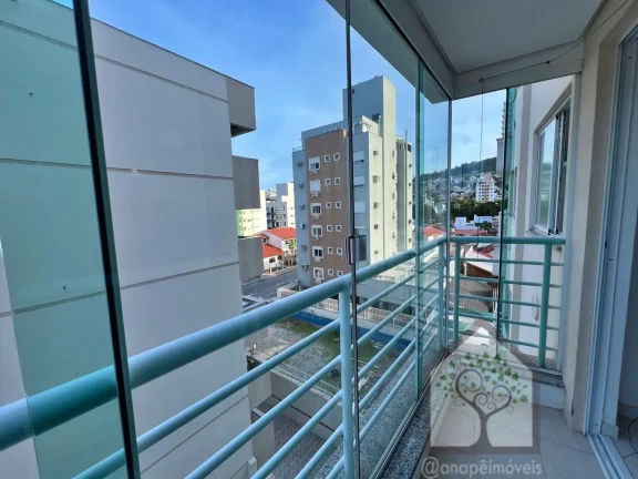 Imagem Apartamento com 2 Dormitórios (1 Suíte) na Trindade – Florianópolis